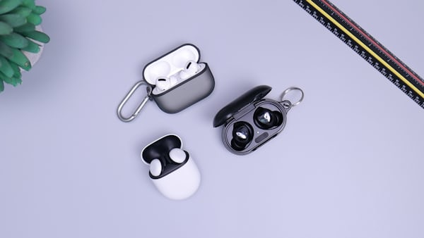 Best Wireless Headphones Under 1000 UAH in 2026