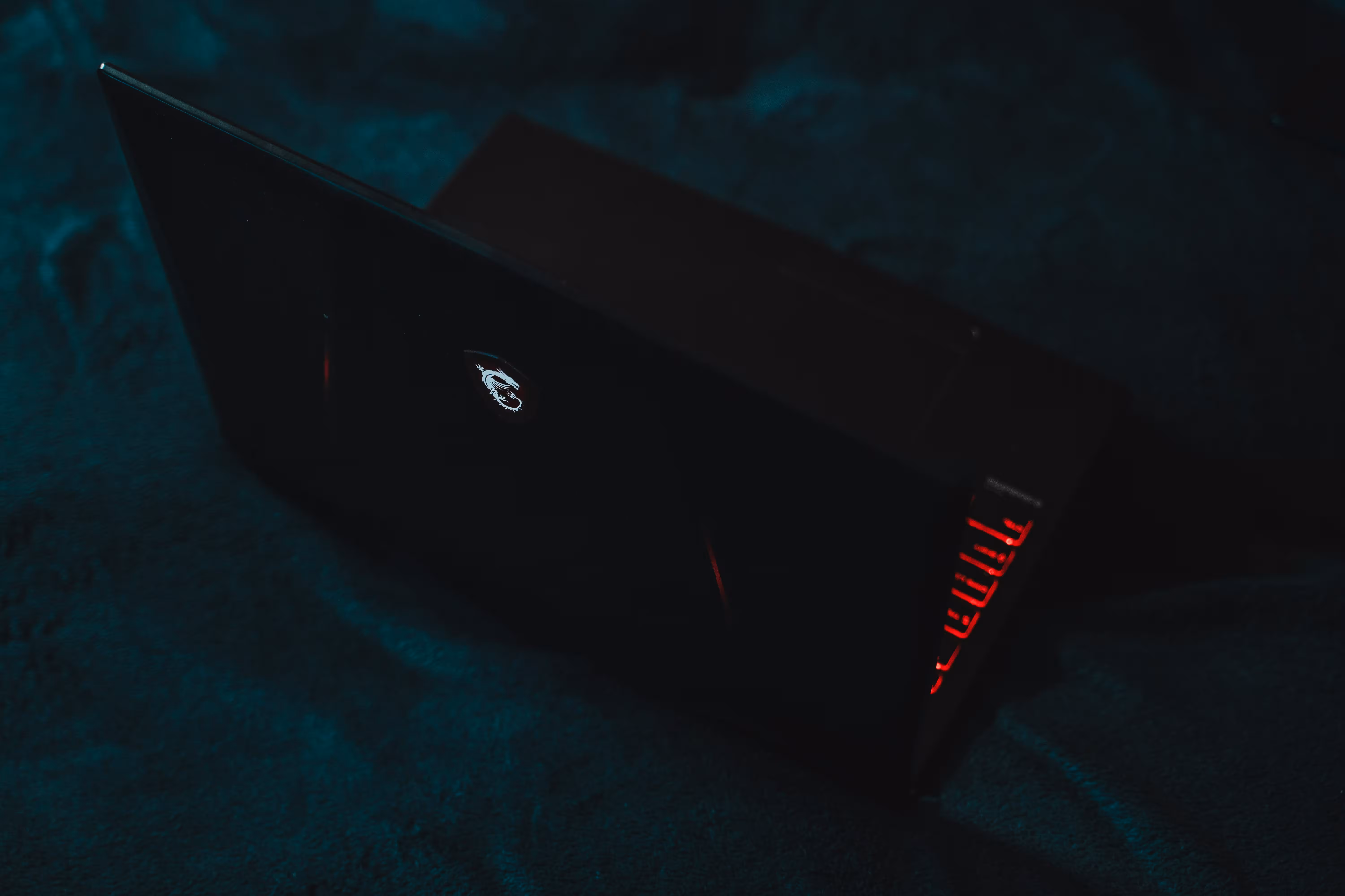 MSI Stealth 16 AI+ огляд 2026: характеристики та тести