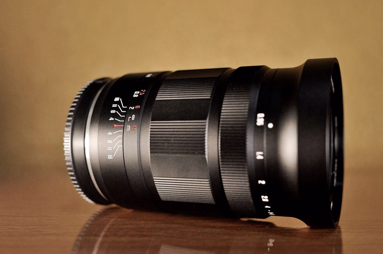 Viltrox AF 28mm f/4.5 L-mount: огляд і ціна в Україні 2026