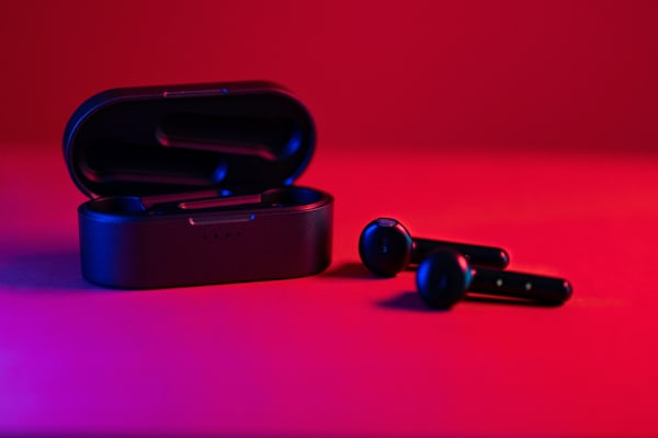 Best Headphones Under 1500 UAH in 2026